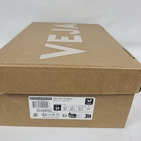 NEW Veja SDU TPU B-Mesh Black White Sneakers Sz 39, W8, M6 - Picture 7 of 7